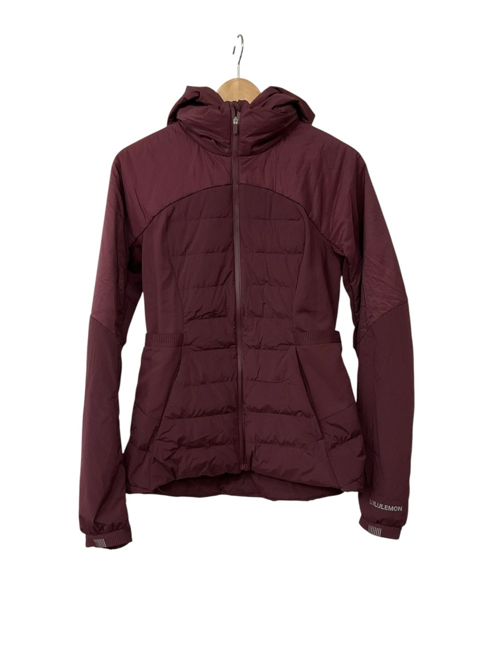 Lululemon Down For It All Jacket Womens 8 Burgundy Hooded 700 Fill Down